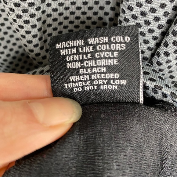 MIZUNO Fastpitch Softball Black Gray Drylite Long Sleeve Top Size Small - Picture 5 of 7